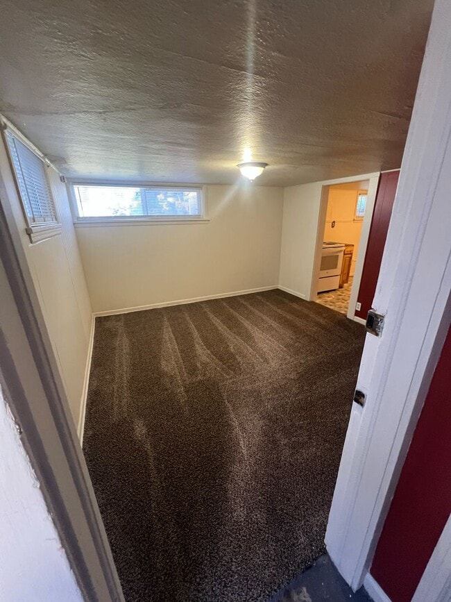 Building Photo - 501-507 N Hayes