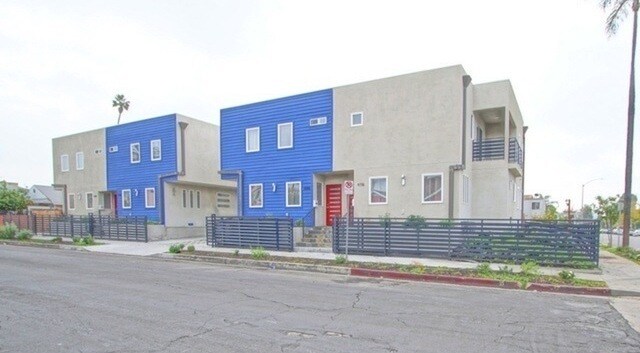 Foto principal - 4710 Maplewood Ave
