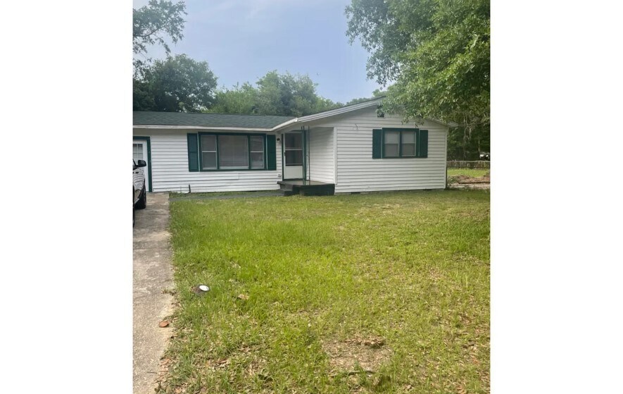 2912 Melody Ln, Pensacola, FL 32505 House for Rent in Pensacola, FL