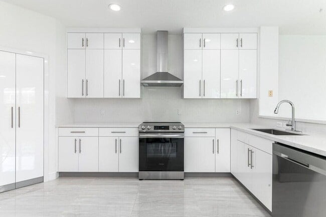 Foto del edificio - 10879 Handel Pl