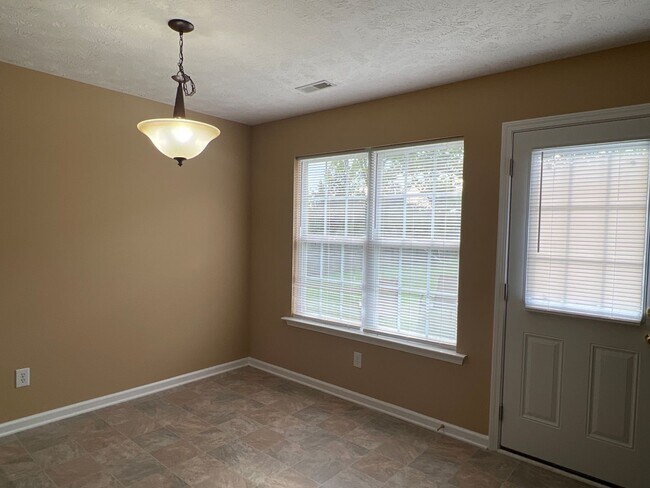 Foto del edificio - Buchanan Estates