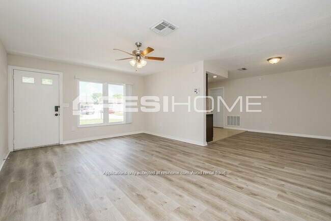 Building Photo - 7640 Ironbark Drive