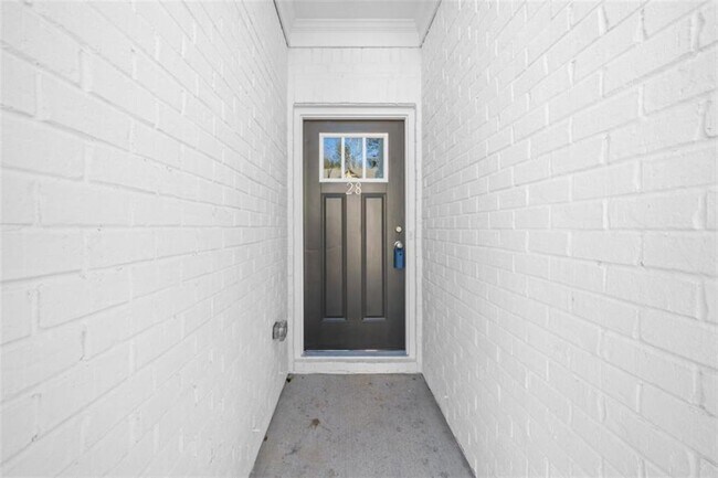 Building Photo - 28 Auburn Valley Wy