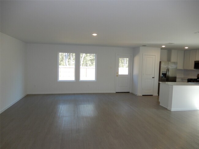 Foto del edificio - 16551 Plum Bark Dr