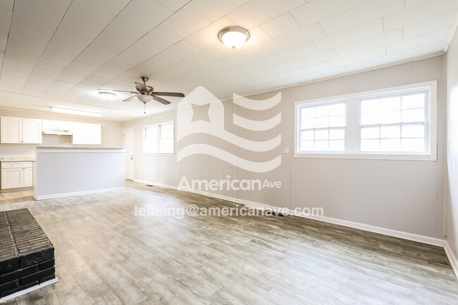 Foto del edificio - 108 Golden Grove Cir