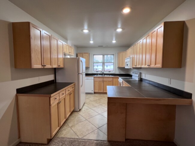 Foto del edificio - 3385 Granger Ave S