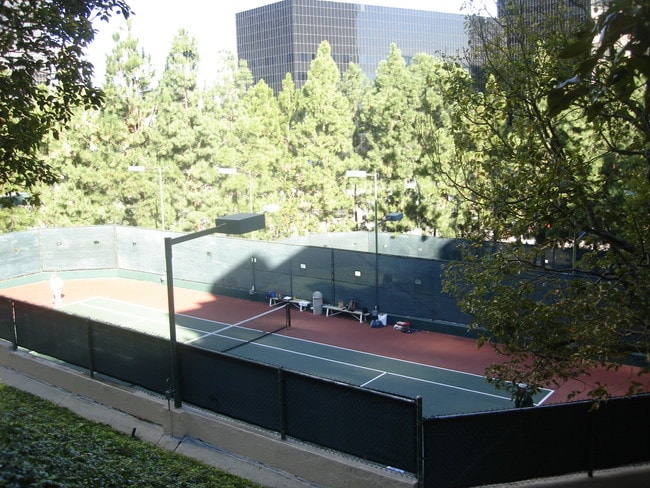 Tennis - 10101 Galaxy Way