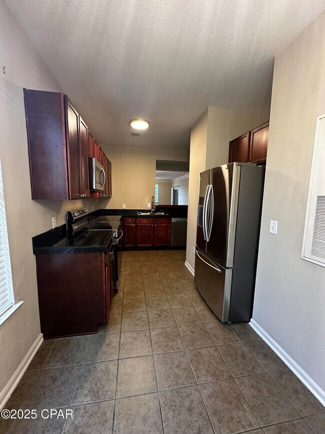 Building Photo - 301 Baldwin Rowe Cir