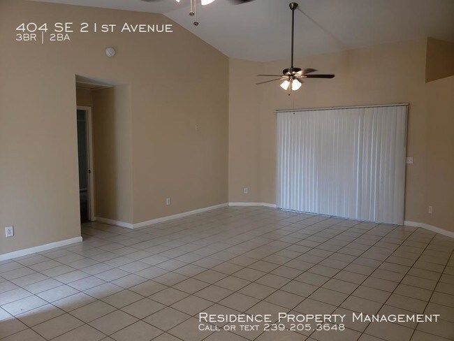 Foto del edificio - 404 SE 21st Ave