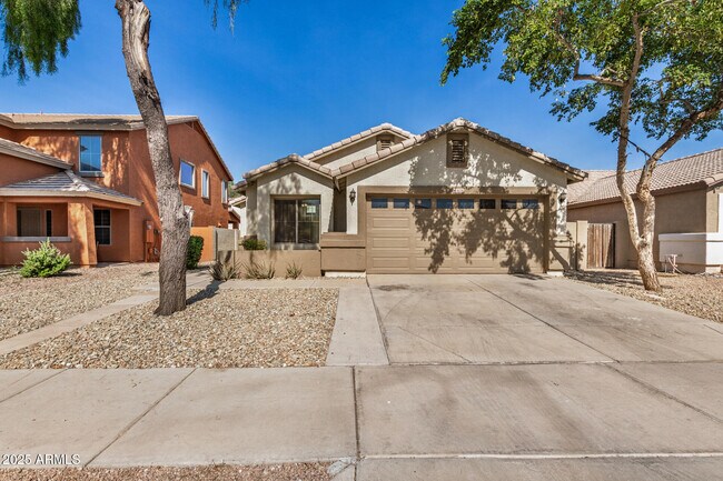 Building Photo - 8218 W Superior Ave