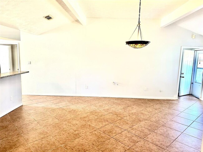 Building Photo - 16510 Loch Maree Ln