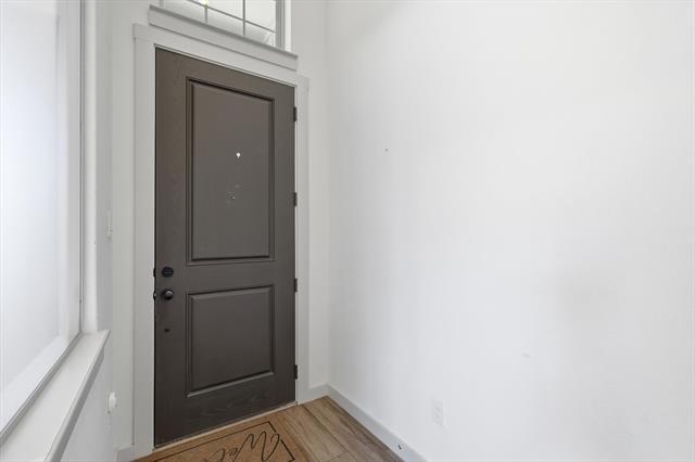 Building Photo - 2714 Shelby Dr