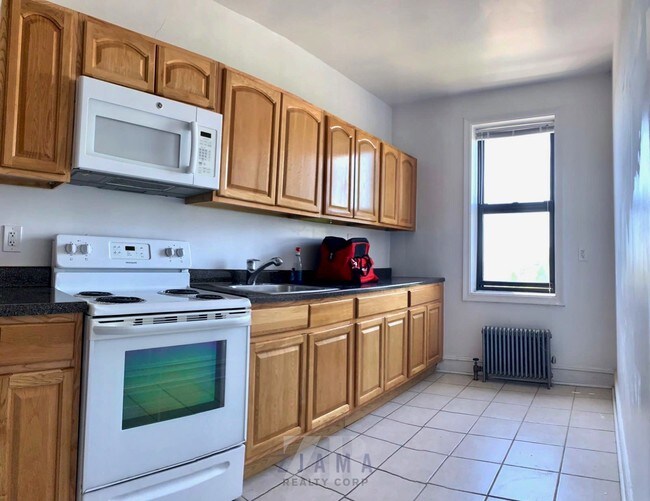 Foto del edificio - 675 86th St