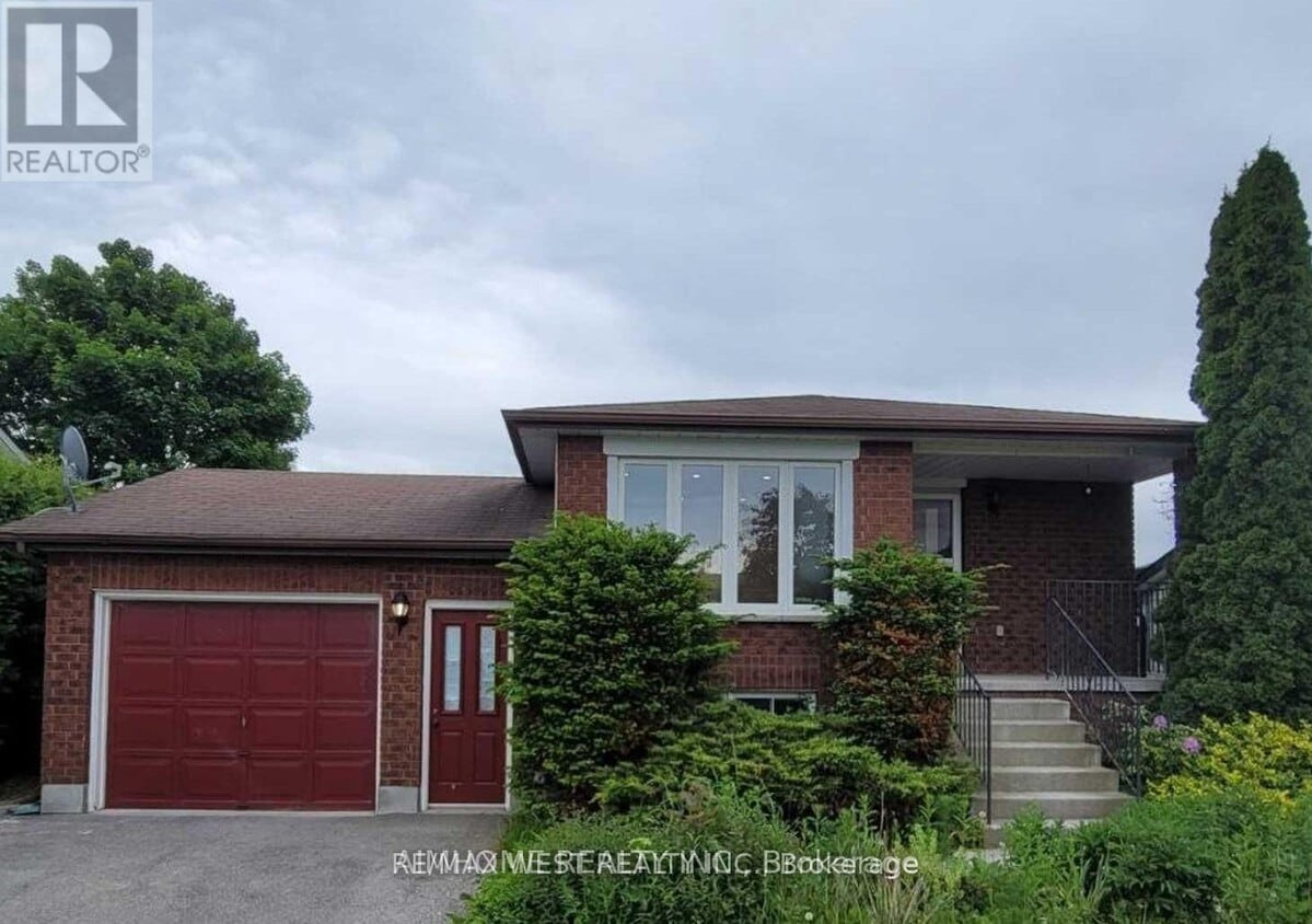 Primary Photo - 54 Ondrey St