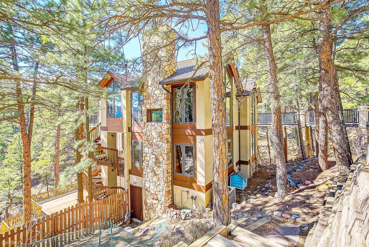 Foto principal - 4 br, 4 bath House - 2593 Sunshine Canyon Dr