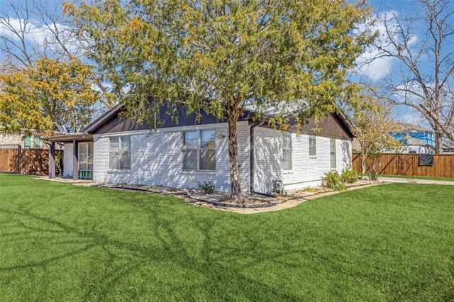 Building Photo - 7933 Joreen Dr