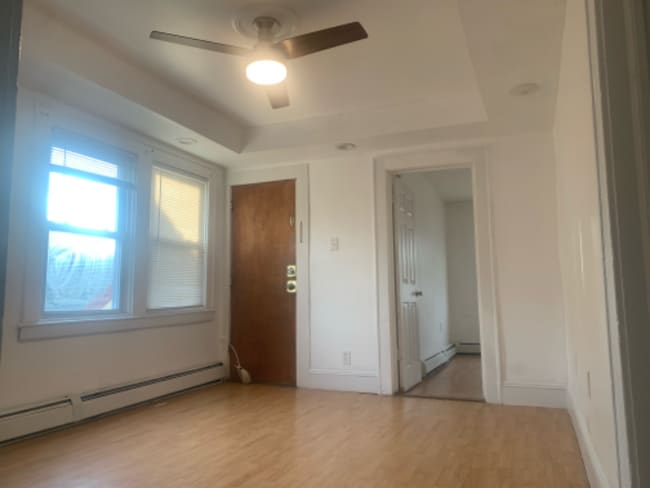 Building Photo - 60 Huntington Terrace