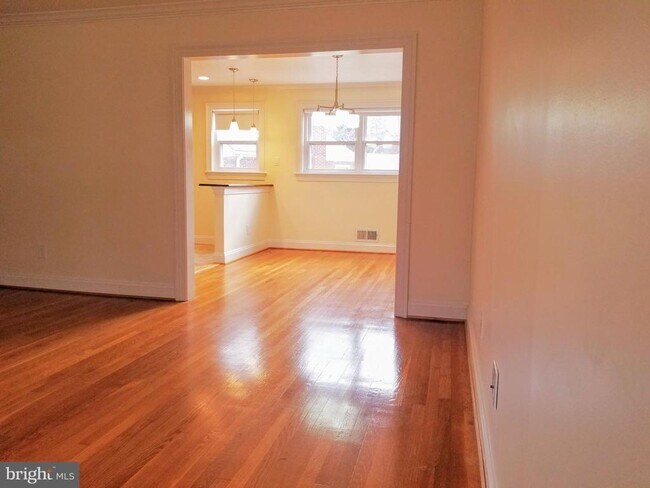 Foto del edificio - 4900 Stickley Rd