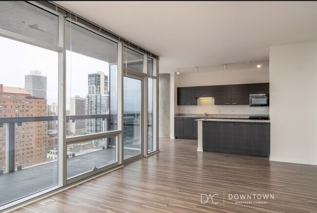 Foto del edificio - 859 N La Salle Dr