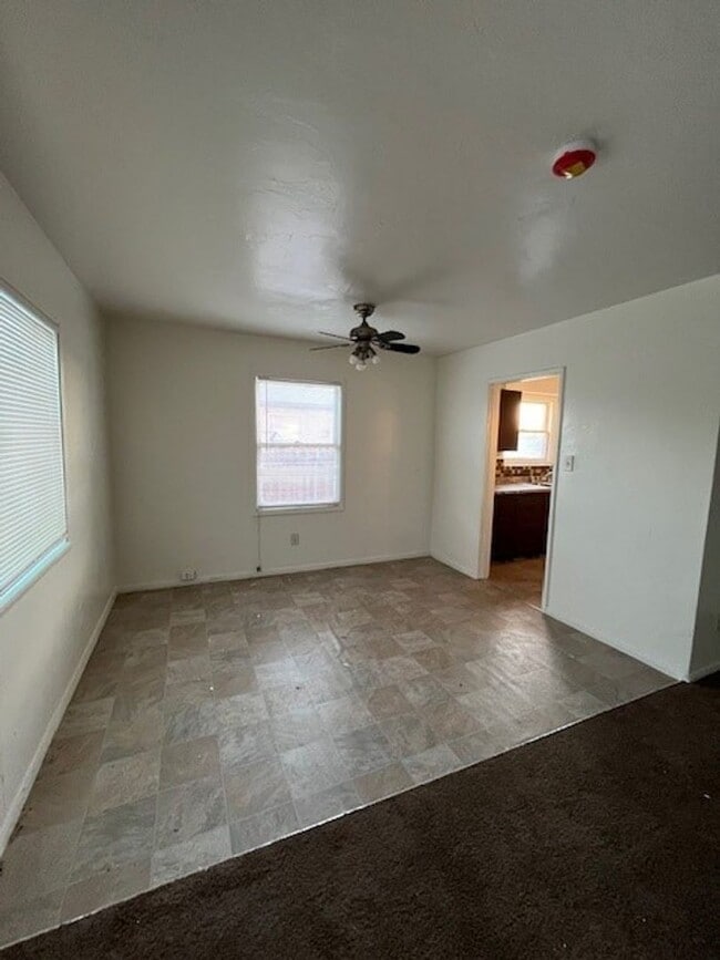 Building Photo - 229 T St