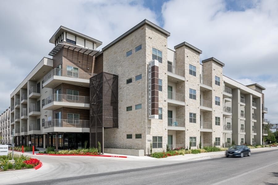 Hawthorne House Apartments San Antonio, TX