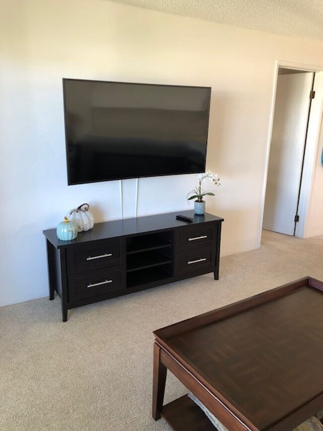 Building Photo - Furnished 2 Bedroom 2 Bathroom Kihei Shore...