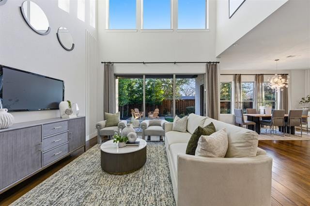 Foto del edificio - 3412 Evening Petal Ln