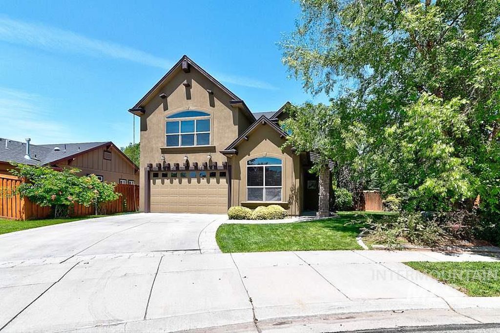 Foto principal - 1878 W Sheep Hill Ct