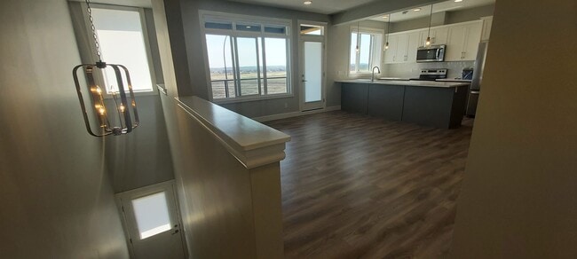 Photo - 286 Seton Passage SE (SE, AB) Townhome