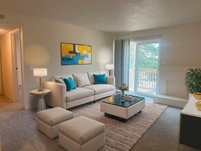 Building Photo - Woodbridge Manor Apartments