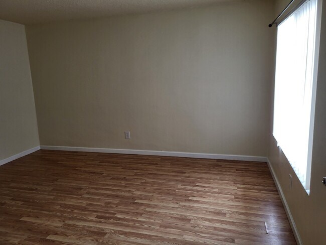 Foto del edificio - 609 N Freeman St