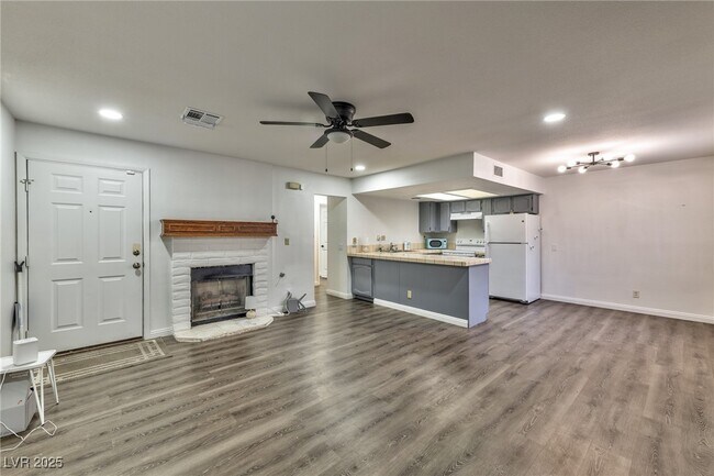 Foto del edificio - 4150 Sanderling Cir