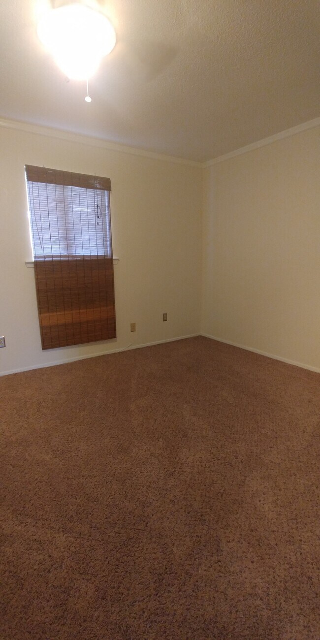 4345 Carter Creek Pky Unit 3, Bryan, TX 77802 Condo for Rent in Bryan