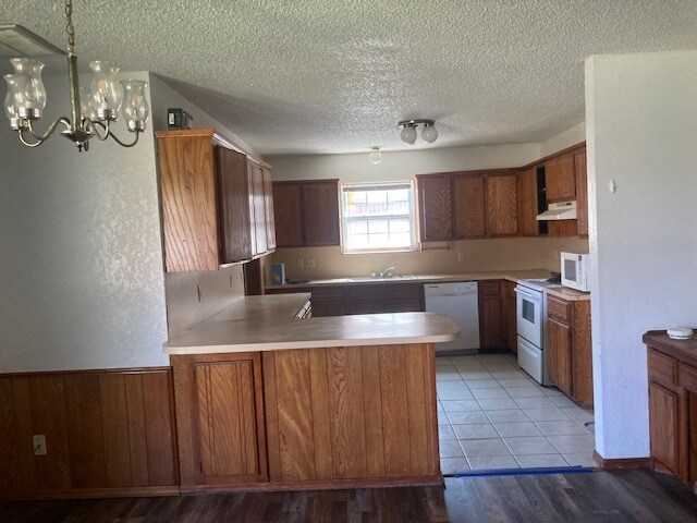 Photo - 409 Conestoga Dr House