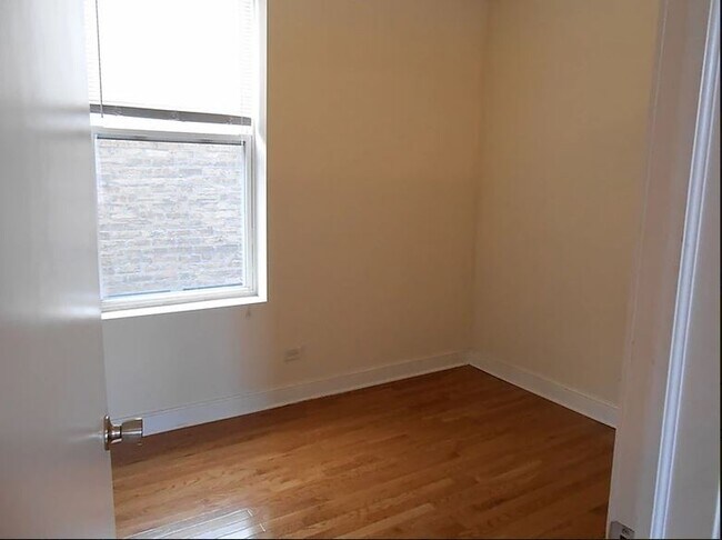 Foto del edificio - 850 W Fletcher St