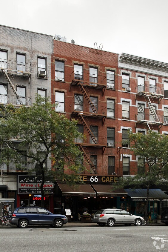 Building Photo - 858 Ninth Ave