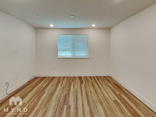 Foto del edificio - 4080 Linden St