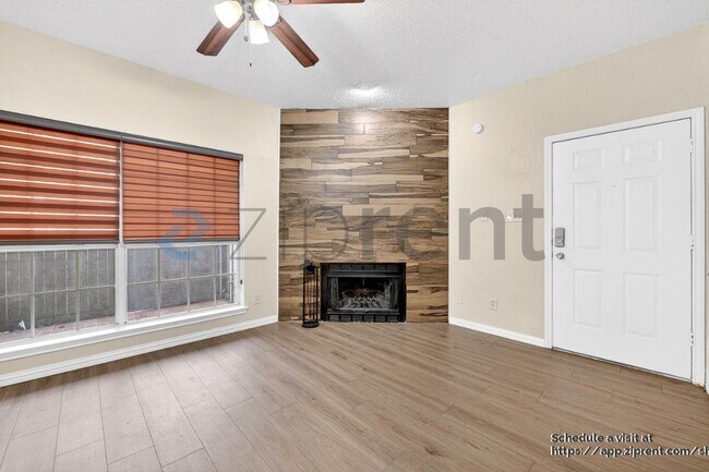 Building Photo - 4101 Esters Rd