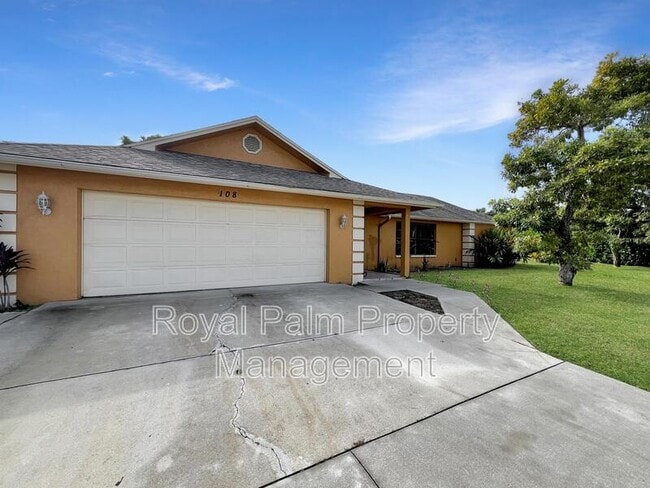 Building Photo - 108 Willow Creek Ln