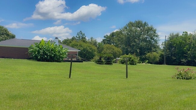 Building Photo - 143 Wright Way