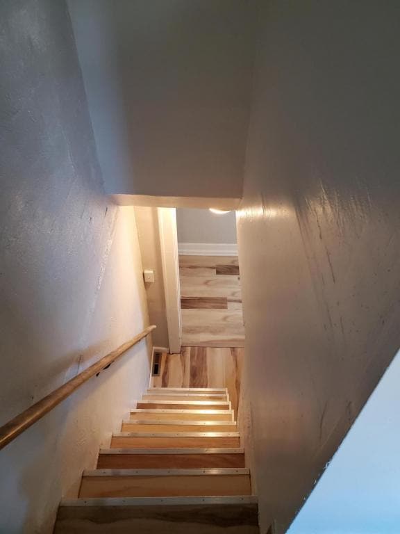 Building Photo - 48 Rumbold Ave