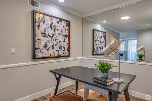 2BR, 2BA - 972SF - Study - The Grove Deer Valley