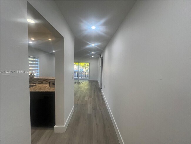 Foto del edificio - 11227 SW 88th St