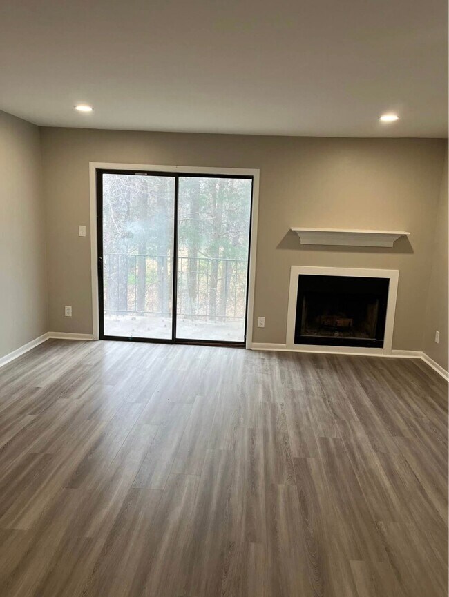 Building Photo - 2901 Heathstead Place