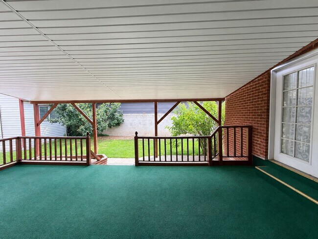 Foto del edificio - Spacious 3-Bed, 2-Bath Basement Unit in Murray