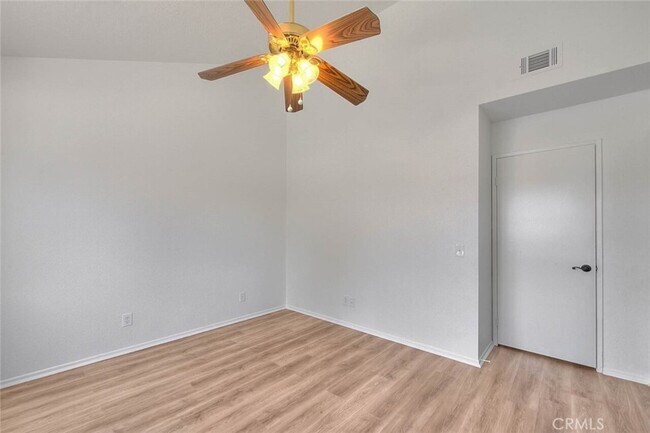Building Photo - 22976 Estoril Dr