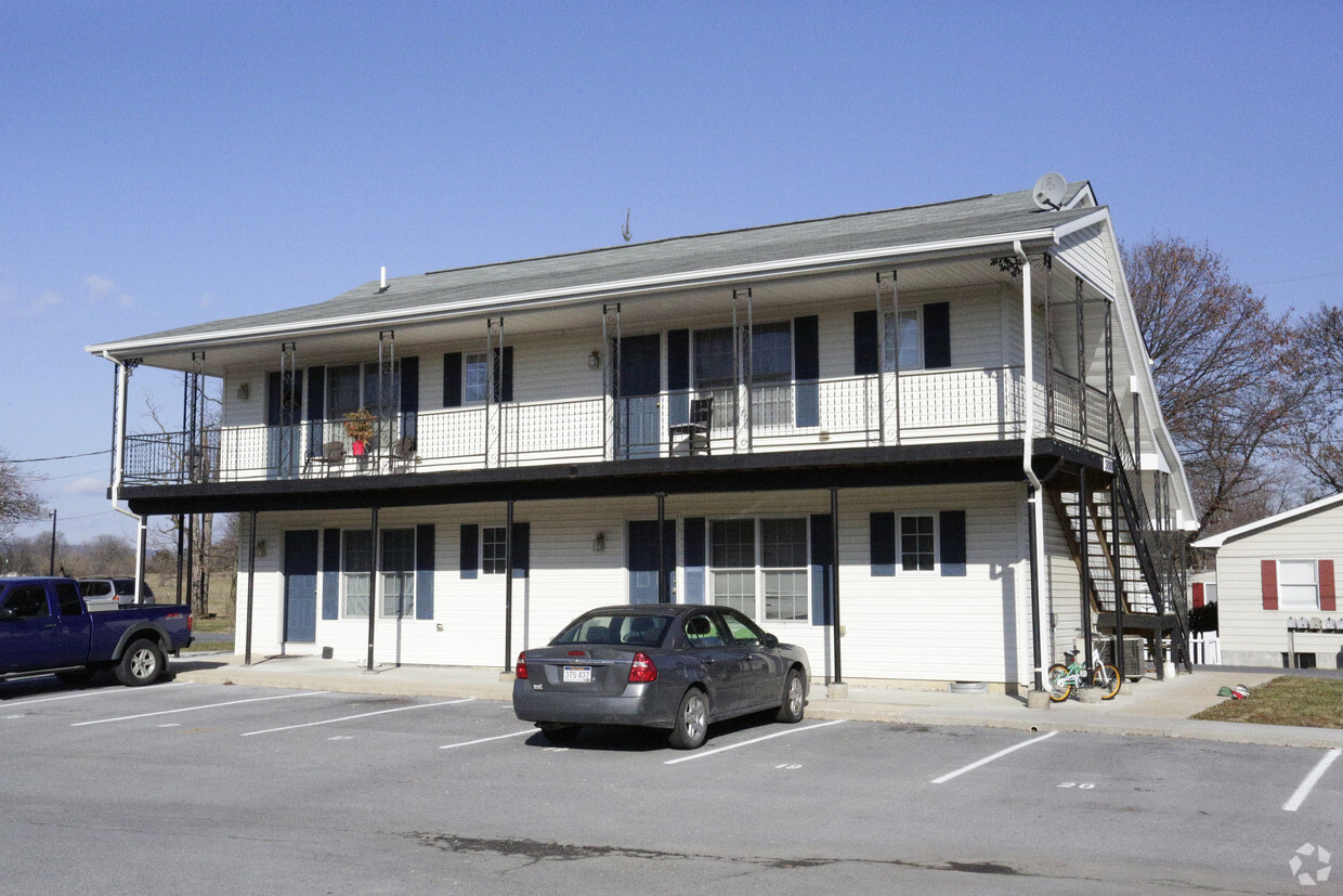 Primary Photo - Suncrest Apartments