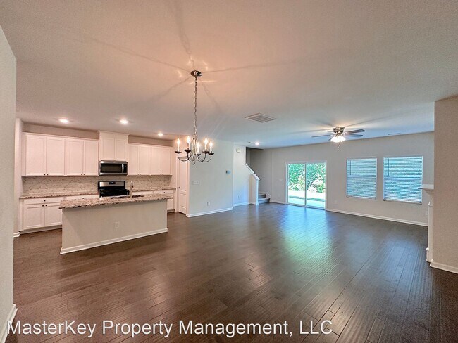 Building Photo - 3 br, 2.5 bath House - 1119 Chestnut Bluff...
