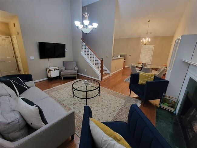 Foto del edificio - 1002 Cedar Trce SW