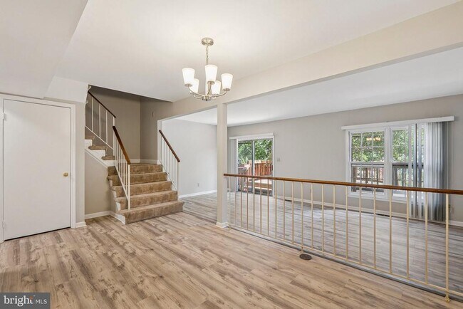 Foto del edificio - 2917 Village Spring Ln